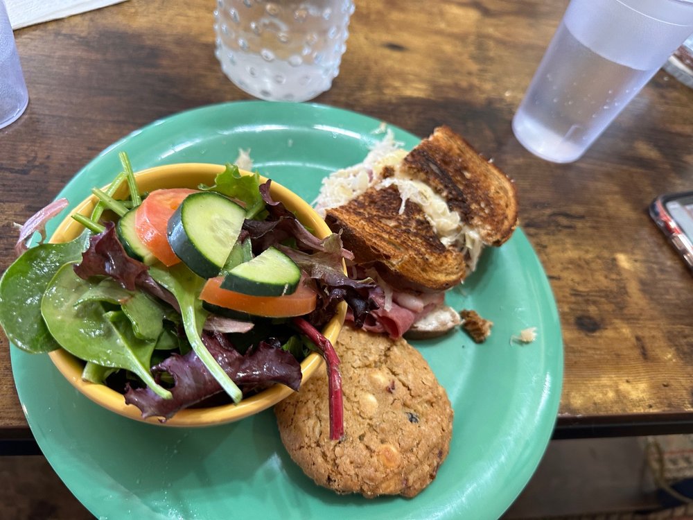 FULL CIRCLE BAKERY AND CAFE Updated September 2024 11 Photos & 10