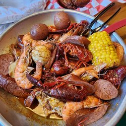 Shaking Seafood and Wings of Lexington - Build your own