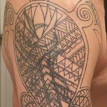 Amour Tattoo - Outline - Tattoo Near Me - Falls Church, Virginia