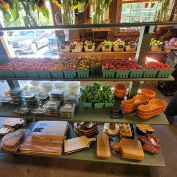 Youngs Farm - Fruits & Veggies Near Me - Glen Head, New York