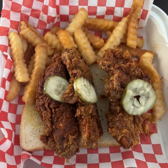 Al's Hot Chicken - Corona - Combo #3 Three Tenders and Fries - Chicken Shop Near Me - Corona, California