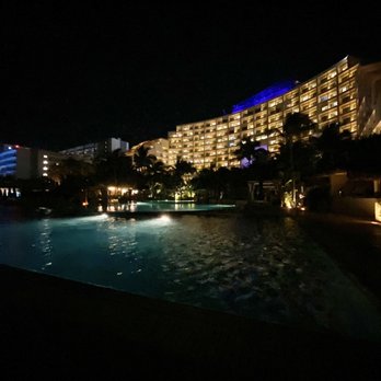 Live Aqua Resort - View of the resort at night - Resorts Near Me - Cancún, ROO