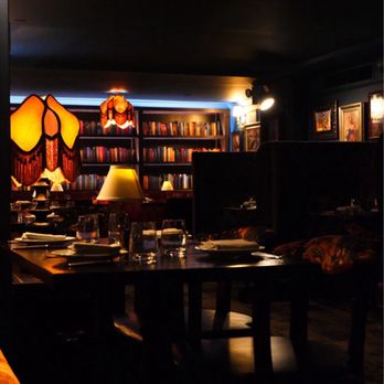 The Parlour Room - Interior seating - Cocktail Bars Near Me - New York, New York