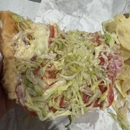 I asked for an extra lettuce and apparently this is what they consider extra lettuce. I do not. I asked for an extra lettuce and apparently this is what they consider extra lettuce. I do not.