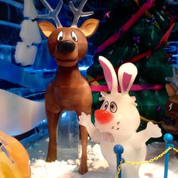 ICE! - Can't believe the beautiful color... - Amusement Parks Near Me - Grapevine, Texas