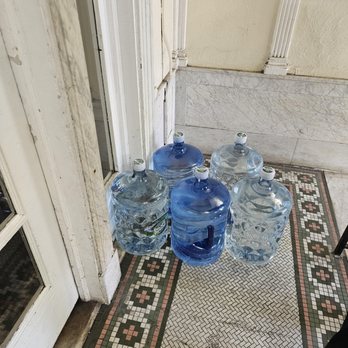 ReadyRefresh - Left 5- 5 gal water drums in the unlocked vestibule - never called up thru the telecom system - Water Delivery Near Me - Jersey City, New Jersey ReadyRefresh - Left 5- 5 gal water drums in the unlocked vestibule - never called up thru the telecom system - Water Delivery Near Me - Jersey City, New Jersey