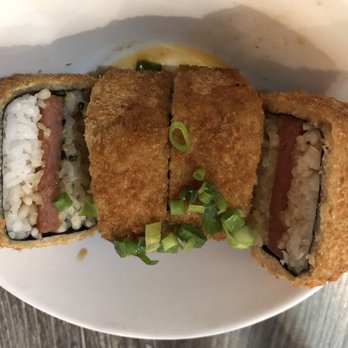 Da Kitchen Maui - Fried spam masubi - Hawaiian Near Me - Kihei, Hawaii Da Kitchen Maui - Fried spam masubi - Hawaiian Near Me - Kihei, Hawaii