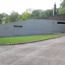 Elvehjem Park - Elvehjem Park shelter house
