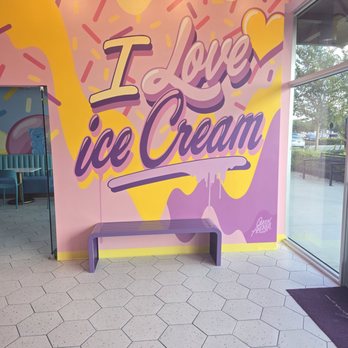 Icy-N-Spicy - Decor - Desserts Near Me - Miramar, Florida