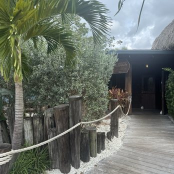 The Dock at Crayton Cove - Outside - Seafood Near Me - Naples, Florida