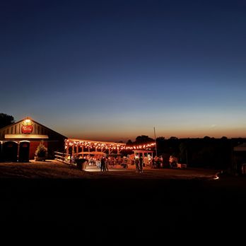 Outhouse Orchards - Fruits & Veggies Near Me - North Salem, New York