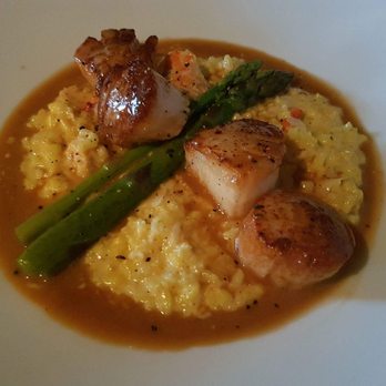 Culinaria Restaurant - Pan Seared Jumbo Sea Scallops - American Near Me - Mississauga, Ontario Culinaria Restaurant - Pan Seared Jumbo Sea Scallops - American Near Me - Mississauga, Ontario