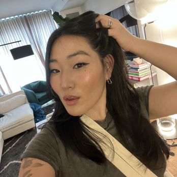 Nonstop Style - Thinned hair perfectly to make it less of a long hair block which is deadly to fine thick hair like most Asian folks have - Hair Salons Near Me - New York, New York