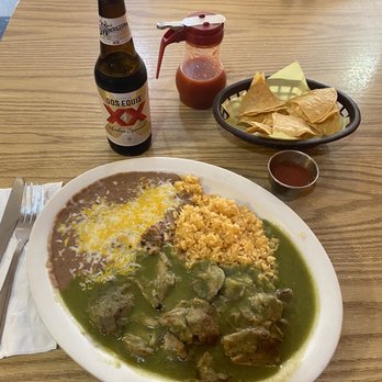 Perlita's Authentic Mexican Restaurant - Chile Verde - Mexican Near Me - Crescent City, California Perlita's Authentic Mexican Restaurant - Chile Verde - Mexican Near Me - Crescent City, California