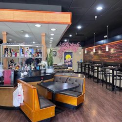 Yoshi Sushi - Sushi Bar & Dining Area