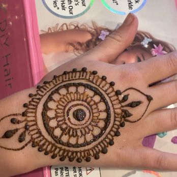 Henna Style By Arati - Henna Artists Near Me Henna Style By Arati - Henna Artists Near Me