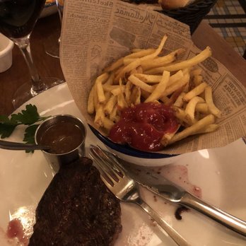 Café Blanc - French Near Me - Paris, 75