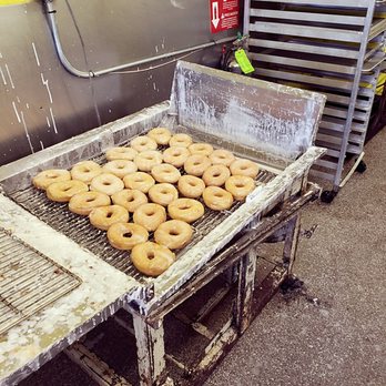 Dixie Cream Donuts - Fresh and hot glaze. - Donuts Near Me - Fort Pierce, Florida Dixie Cream Donuts - Fresh and hot glaze. - Donuts Near Me - Fort Pierce, Florida