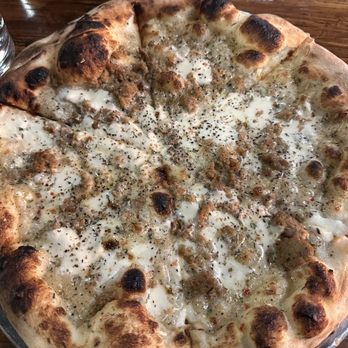 Homeslice - White pizza with sausage - Italian Near Me - Dana Point, California