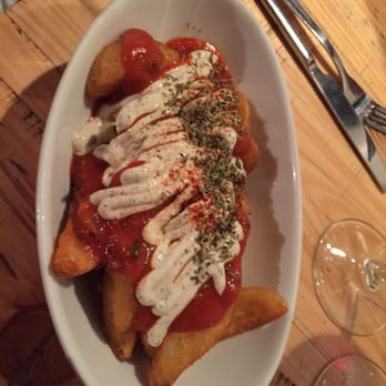 Ovejas Negras - Patatas bravas= Heaven - Tapas Bars Near Me - Seville, SE