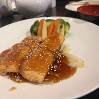Asian Island - Salmon teriyaki - Sushi Bars Near Me - Sparta, New Jersey