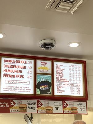 In-N-Out Burger by null