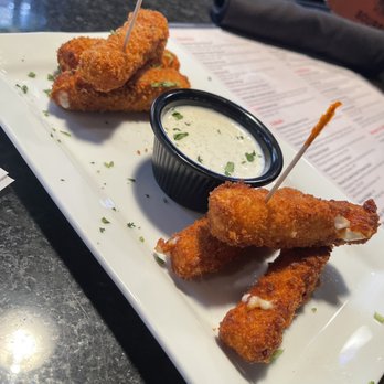 Central Station Grill - Pepper jack and mozzarella Cheese sticks - Seafood Near Me - Starkville, Mississippi