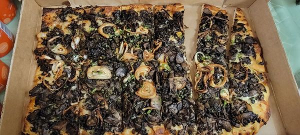 Triple Beam Pizza by null