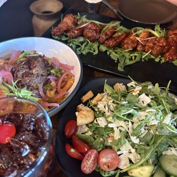 Whiskey 'N Rye Smokehouse - Brisket fries, house salad and bbq wings - Barbeque Near Me - Solvang, California Whiskey 'N Rye Smokehouse - Brisket fries, house salad and bbq wings - Barbeque Near Me - Solvang, California