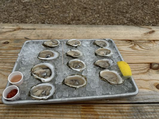 Island Creek Oyster Retail Shop by null