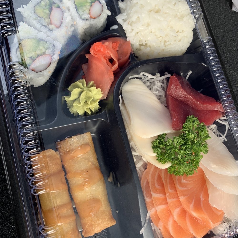The Sushi Chef - a tray of sushi - Sushi Bars Near Me - Thornton, Ontario The Sushi Chef - a tray of sushi - Sushi Bars Near Me - Thornton, Ontario