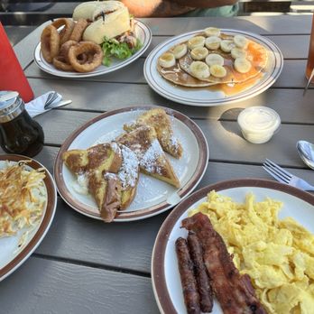 Serrano's Cafe - Breakfast & Brunch Near Me - West Sacramento, California Serrano's Cafe - Breakfast & Brunch Near Me - West Sacramento, California