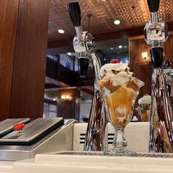 Wells Visitor Center & Ice Cream Parlor - Customized Turtle Sunday!