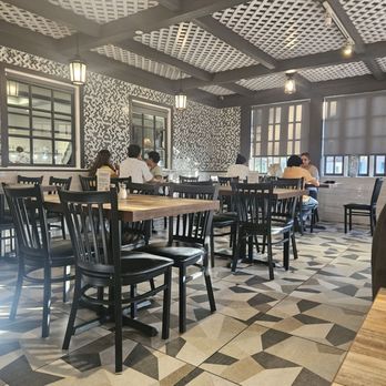 Dimassi's Mediterranean Buffet - Mediterranean Near Me - Cerritos, California