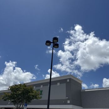 Publix - Grocery Near Me - Largo, Florida Publix - Grocery Near Me - Largo, Florida