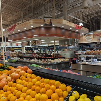 Harris Teeter - Inside the produce section facing Murray's and the deli. - Grocery Near Me - Durham, North Carolina