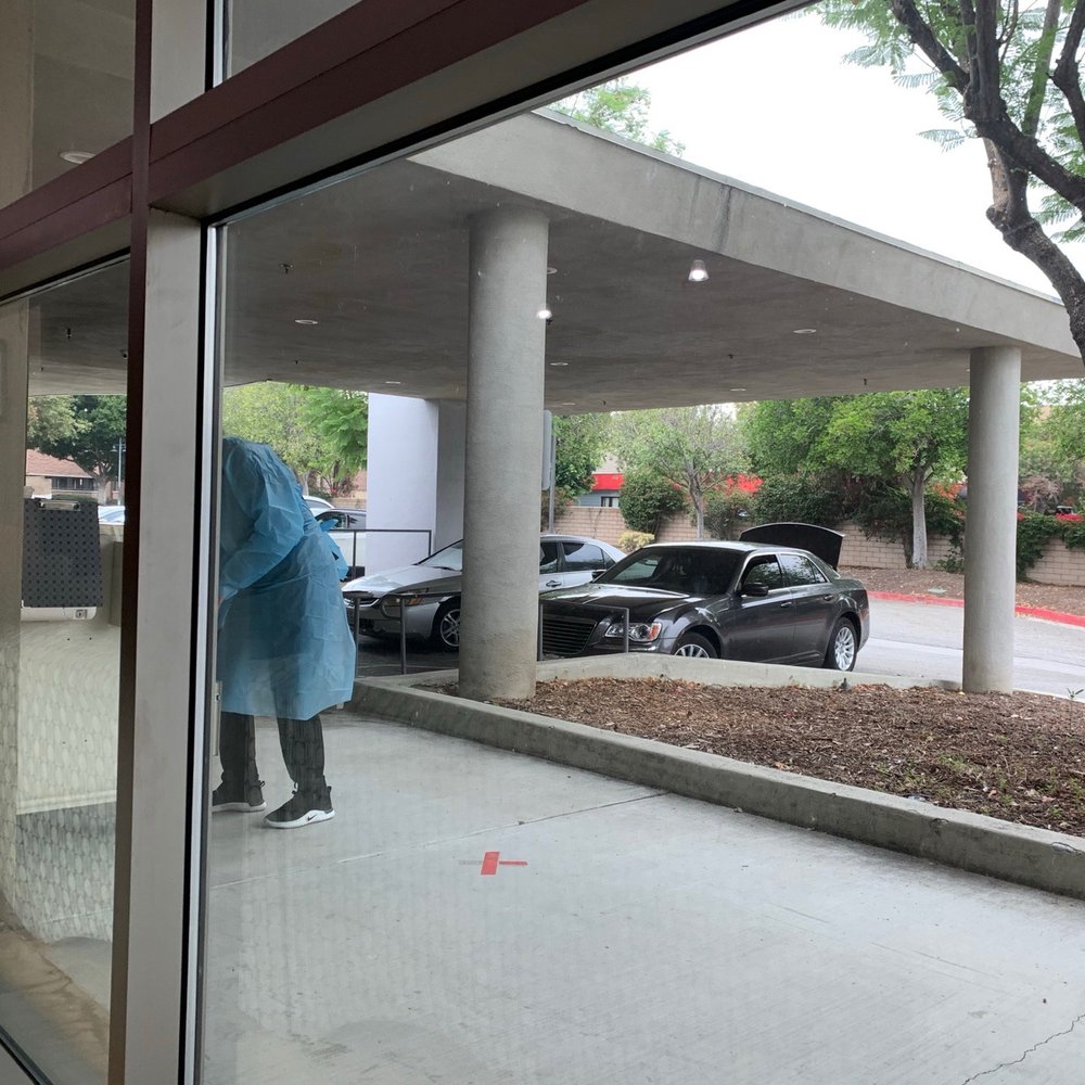 Ontario Advanced Surgery Center - Looking outside to the front - Cardiologists Near Me - Ontario, California