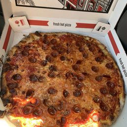 Pizza was very good. Owner was super nice and very informative. Talked to me the whole time I was waiting for the pizza. Super cool guy. Pizza was very good. Owner was super nice and very informative. Talked to me the whole time I was waiting for the pizza. Super cool guy.
