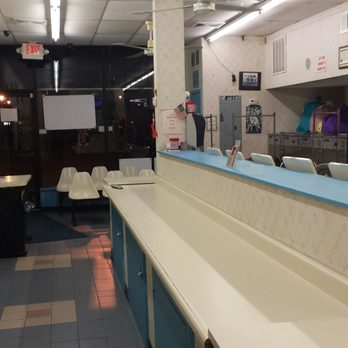 U S 1 Laundrymat - Laundromat Near Me - Metuchen, New Jersey U S 1 Laundrymat - Laundromat Near Me - Metuchen, New Jersey