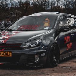 RB Designz - Half and half carbon fiber and camo wrap