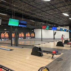 Harmony Bowling Fec - Bowling lanes
