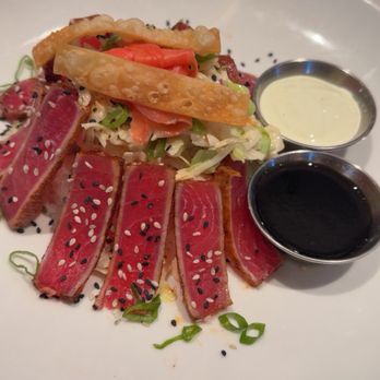 Cooper's Hawk Winery & Restaurant - Ahi Tuna - Wine Bars Near Me - Avondale, Arizona