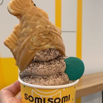 Somisomi - Horchata and Oreo Swirl with Nutella Stuffed Taiyaki - Ice Cream & Frozen Yogurt Near Me - Las Vegas, Nevada Somisomi - Horchata and Oreo Swirl with Nutella Stuffed Taiyaki - Ice Cream & Frozen Yogurt Near Me - Las Vegas, Nevada