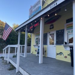 Blue Mountain Beach Creamery