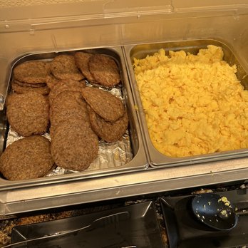 La Quinta by Wyndham - Grants Pass - Amazing breakfast! - Hotels Near Me - Grants Pass, Oregon La Quinta by Wyndham - Grants Pass - Amazing breakfast! - Hotels Near Me - Grants Pass, Oregon