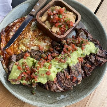 El Encanto - Bars Near Me - Kirkland, Washington