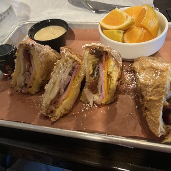 Prohibition Dunedin - Monte crisco sandwich - Gastropubs Near Me - Dunedin, Florida