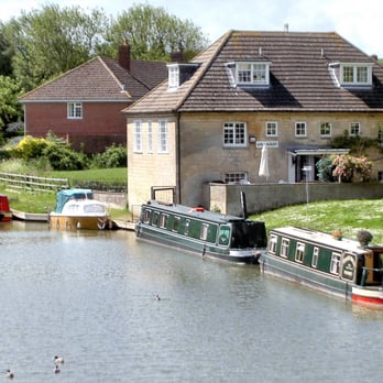 Tutti Pole - "a view from the bridge"---The Granary .  The Tutti Pole youll find to your left - British Near Me - Hungerford, WBK