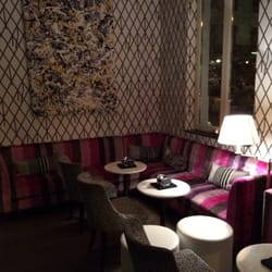 Sandton Pillows - Quite nice, isn't it, and some slow jazz in the background
