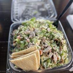 Natural Greens - Gyro salad with lamb